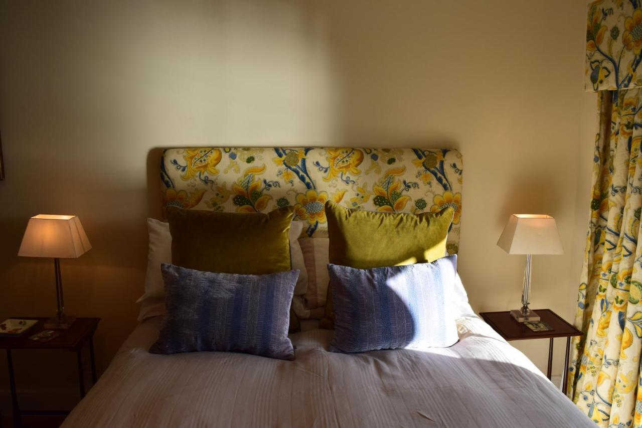 West Beach House -Sea Views Cobh Bagian luar foto